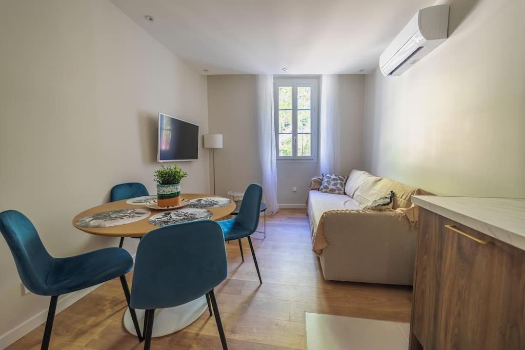 Le Palm Appartement Elegant & Design En Bord Riviere Collobrières Εξωτερικό φωτογραφία